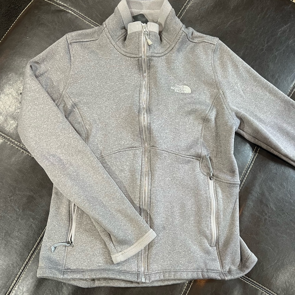 Great condition size large